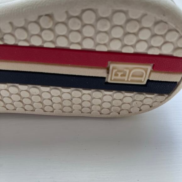 Ellen Degeneres Slip On Sneakers Chalibre Rose Quartz 9M - Picture 6 of 11